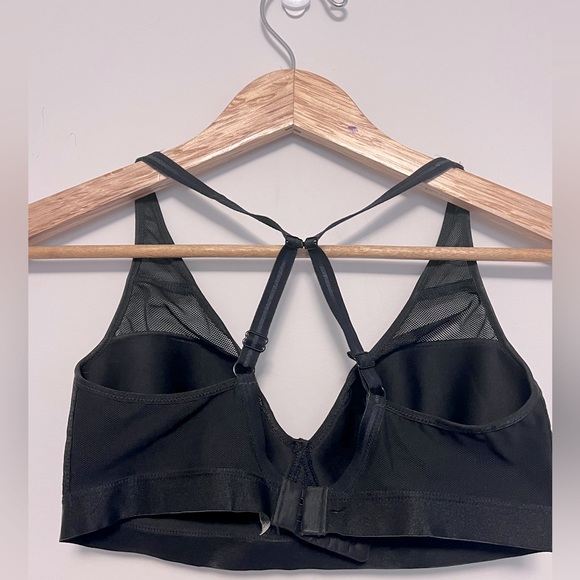 Wireless Light Pad Bra - Picture 2 of 3